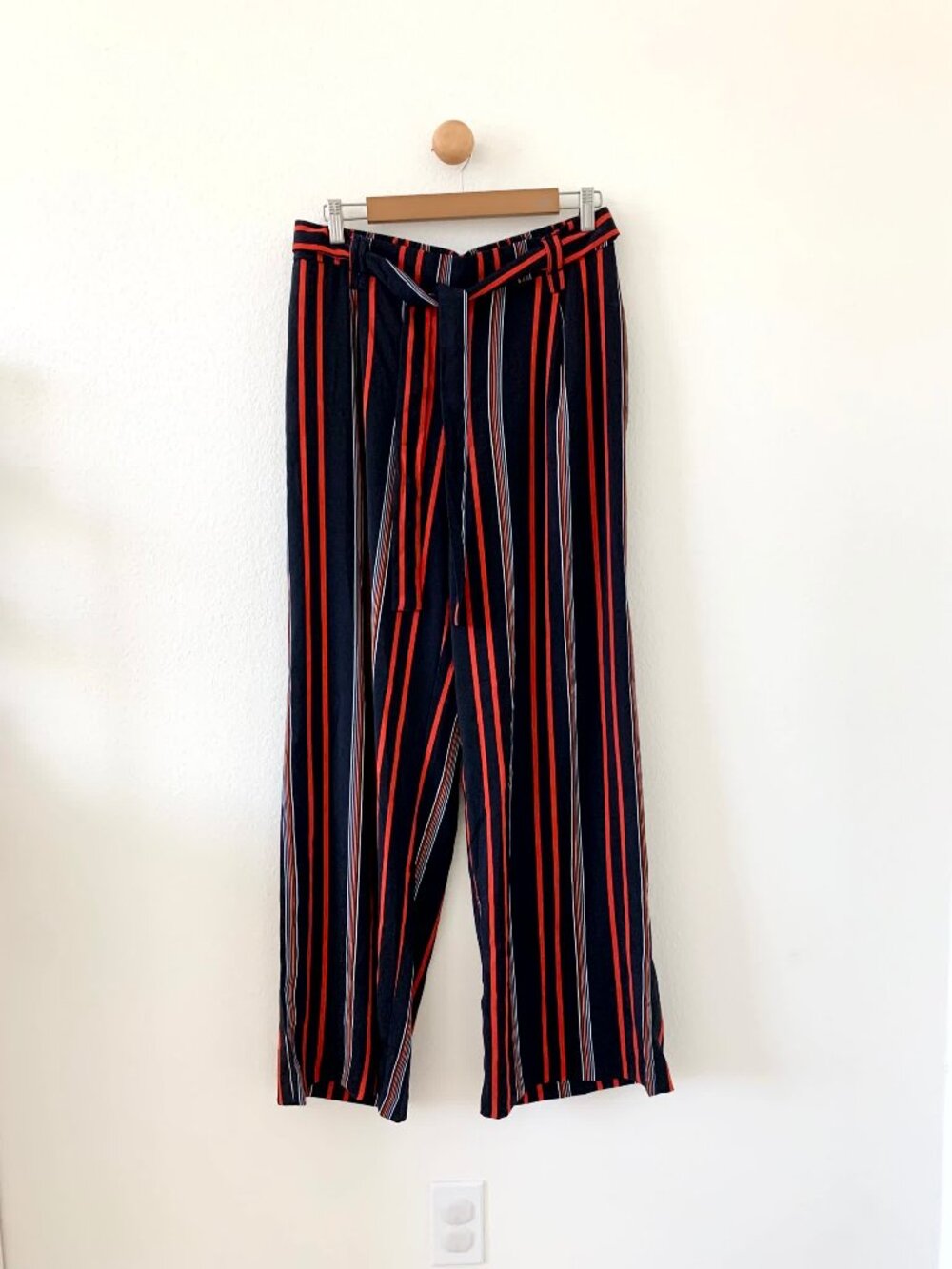 Rachel Zoe Red Blue Black Stripe Wide Leg Relaxed Fit Pants US 6